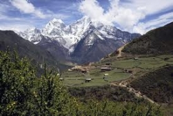 Pokhalde Peak Climbing(5806m)